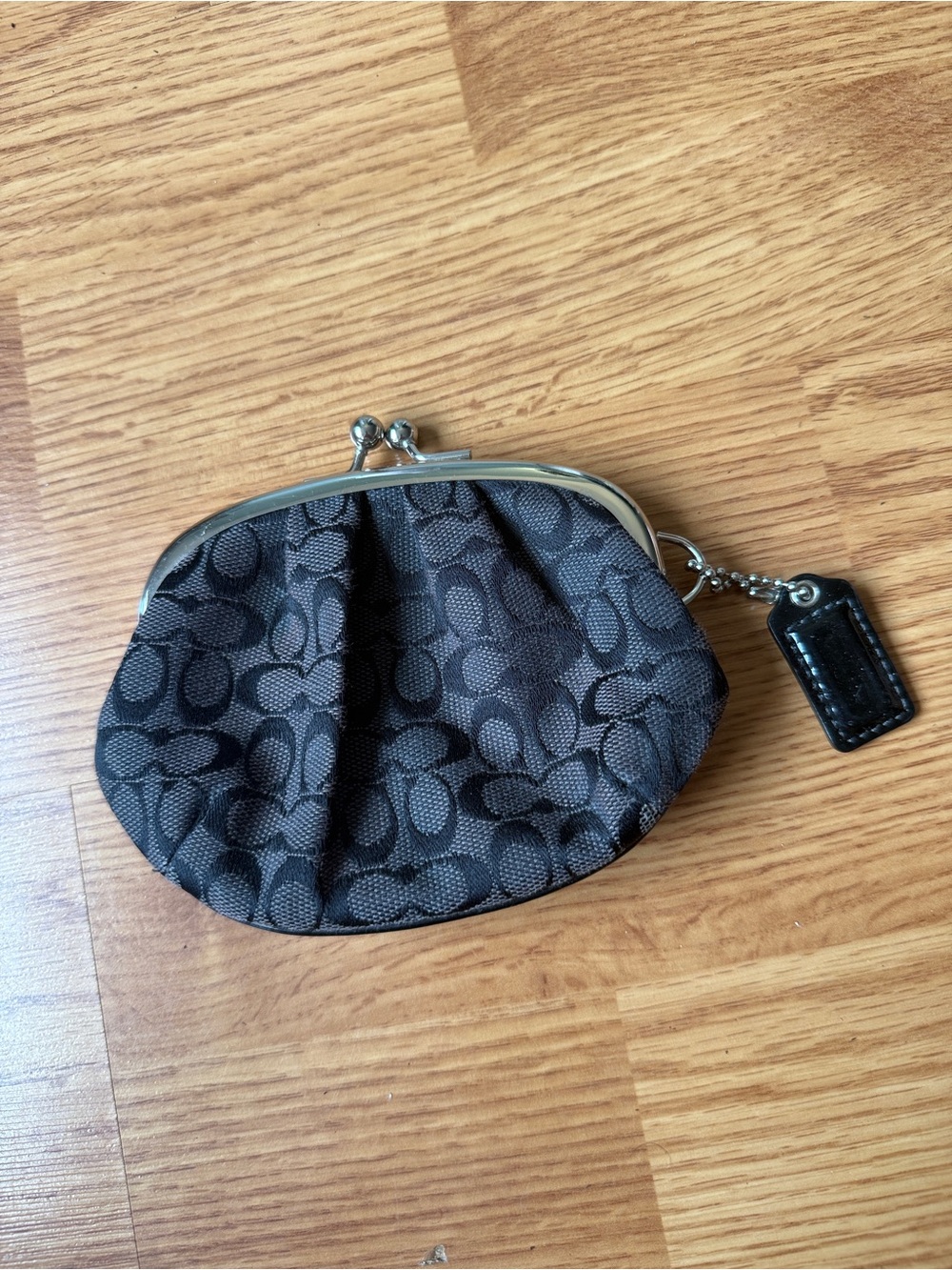 Coach Black Signature Canvas Kiss-Lock Coin Pouch